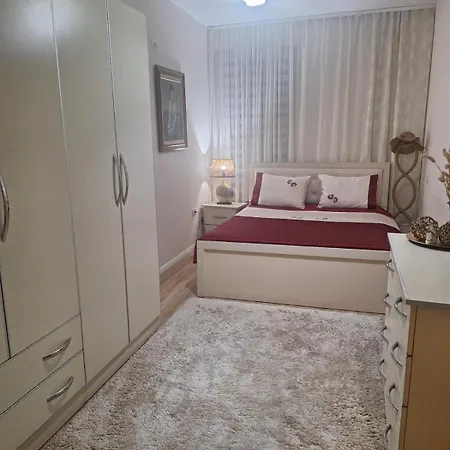 Guests House Vendégház Kamëz